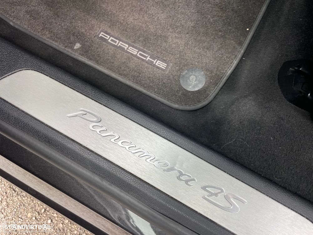 Porsche Panamera 4 S PDK - 37
