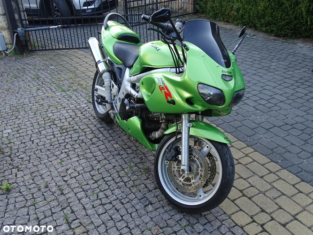 Suzuki SV - 5