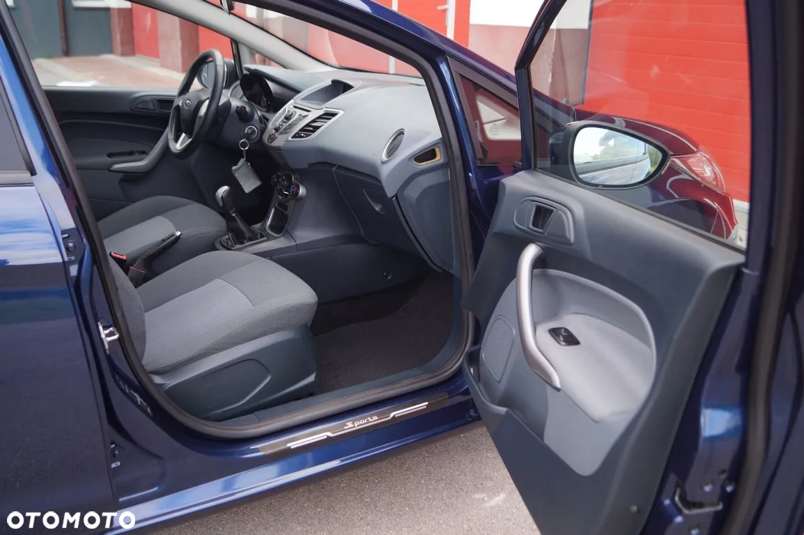 Ford Fiesta 1.25 Ambiente EU5 - 20