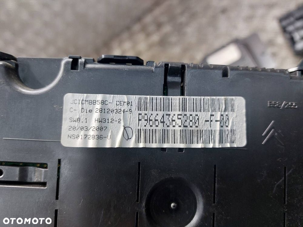 ZESTAW STARTOWY C4 PICASSO I 1.6 HDI 0281012980 9653958980 9661708080 - 7