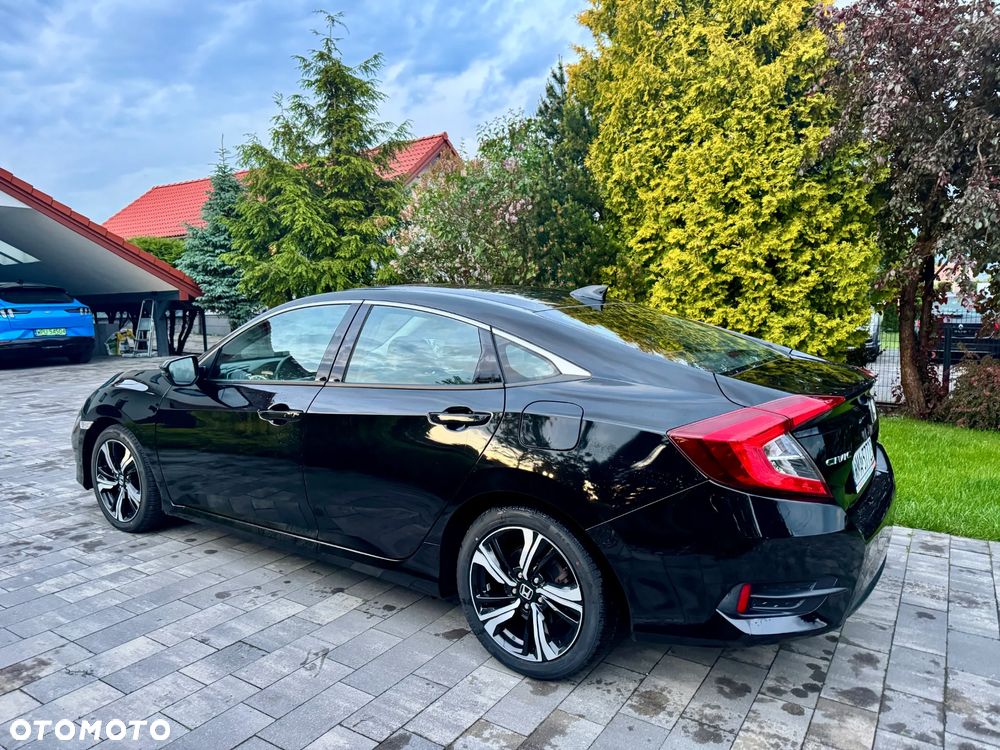 Honda Civic 1.5 i-VTEC Turbo CVT Executive - 5