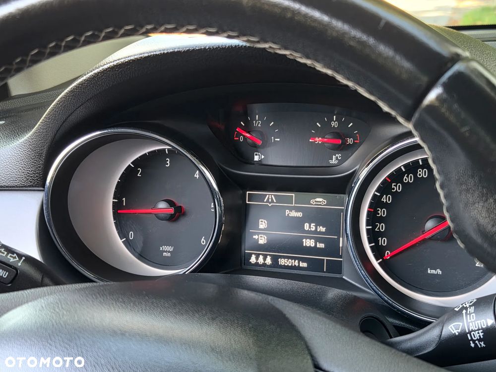 Opel Astra 1.6 CDTI Energy - 33