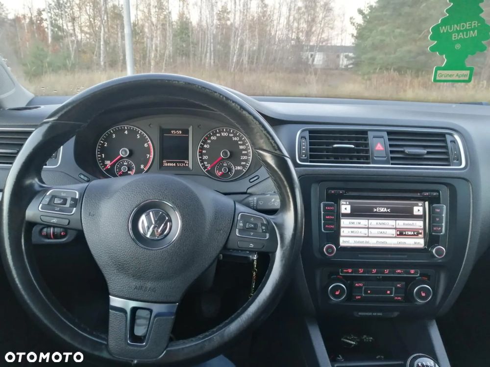Volkswagen Jetta 1.4 TSI Highline - 9