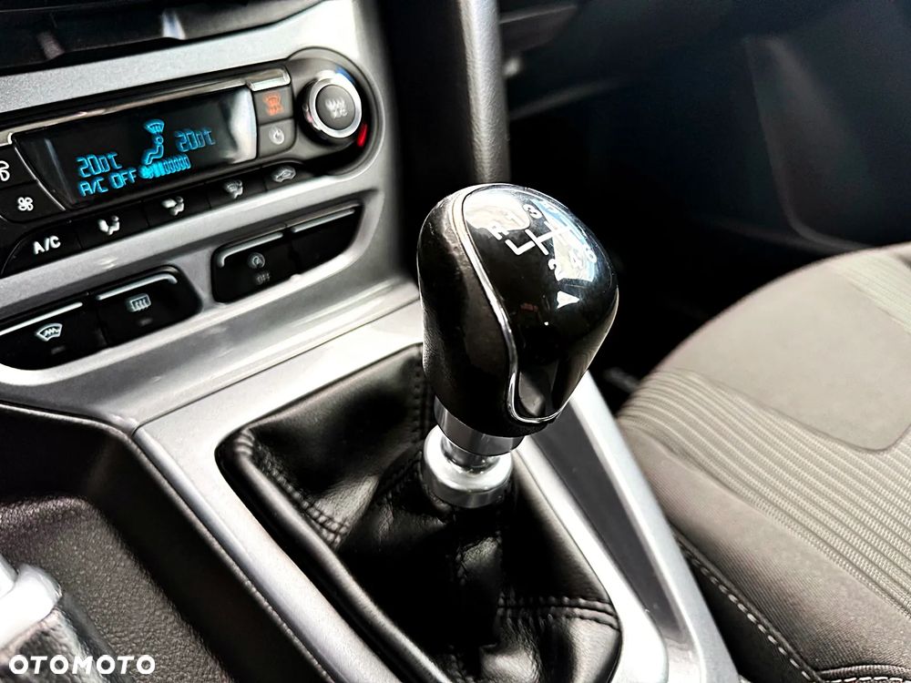 Ford Focus 1.6 TDCi DPF Start-Stopp-System Titanium - 32