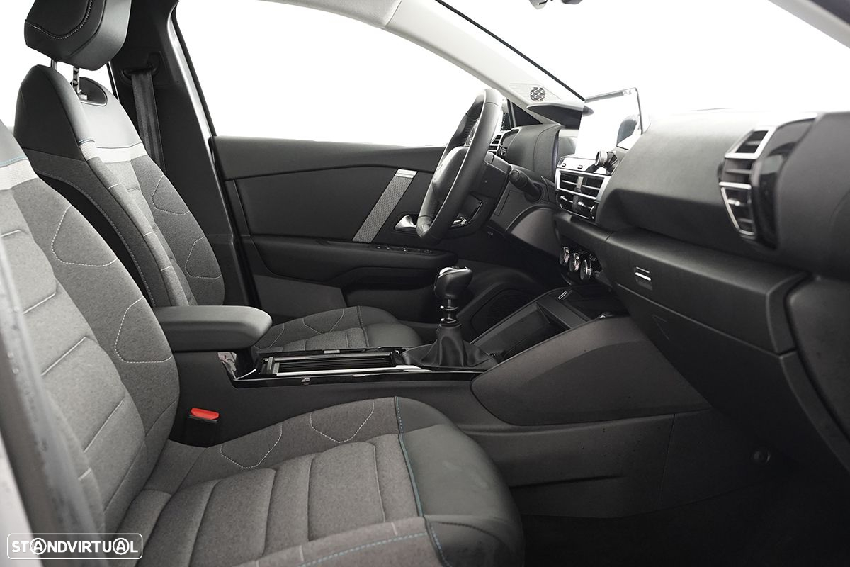 Citroën C4 1.2 PureTech Plus - 21