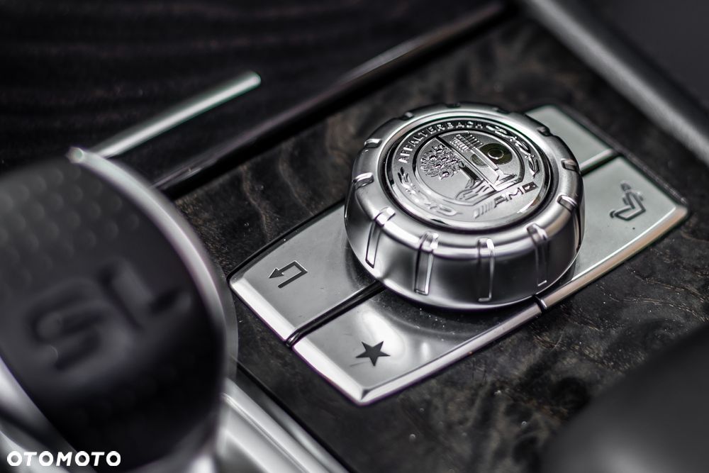 Mercedes-Benz SL - 9