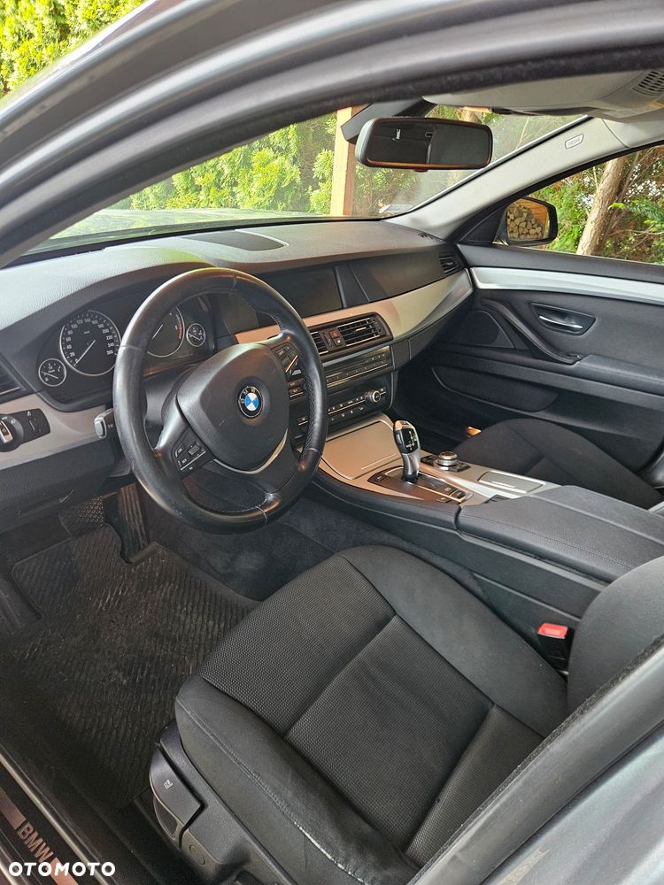 BMW Seria 5 - 8