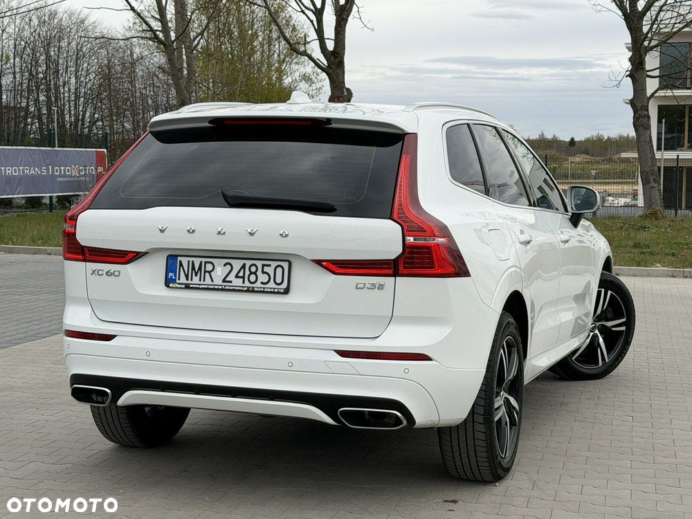 Volvo XC 60 D3 R-Design - 11