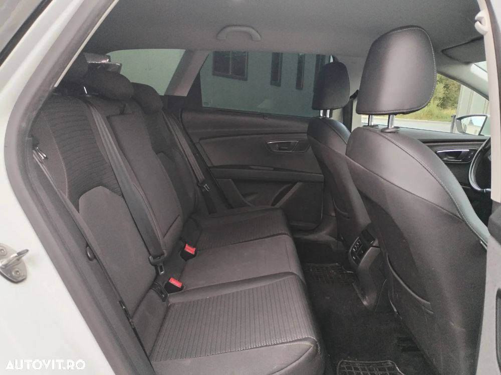 Seat Leon 2.0 TDI DPF Start&Stop DSG XCELLENCE - 17