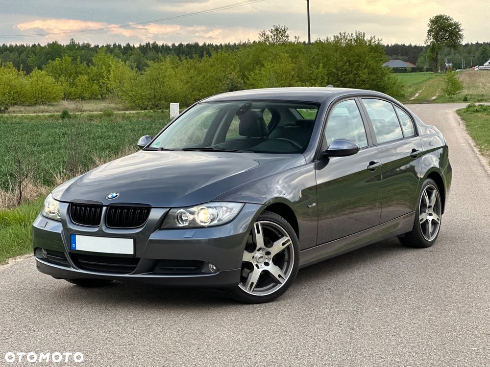 BMW Seria 3 318i - 39