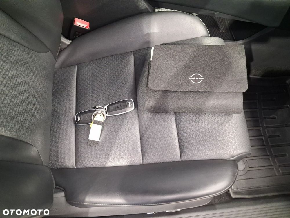 Nissan X-Trail - 28