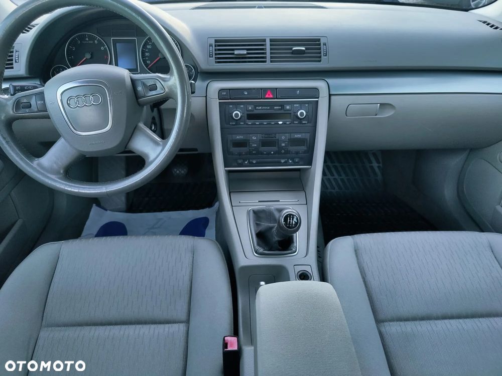 Audi A4 - 6