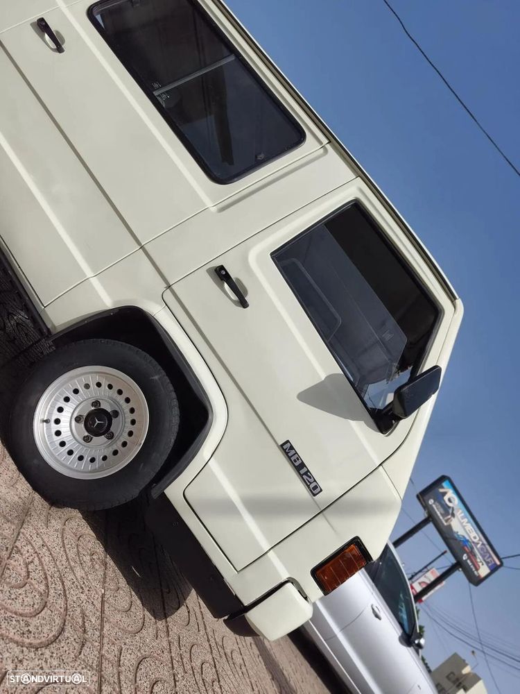 Mercedes-Benz MB180 - 19
