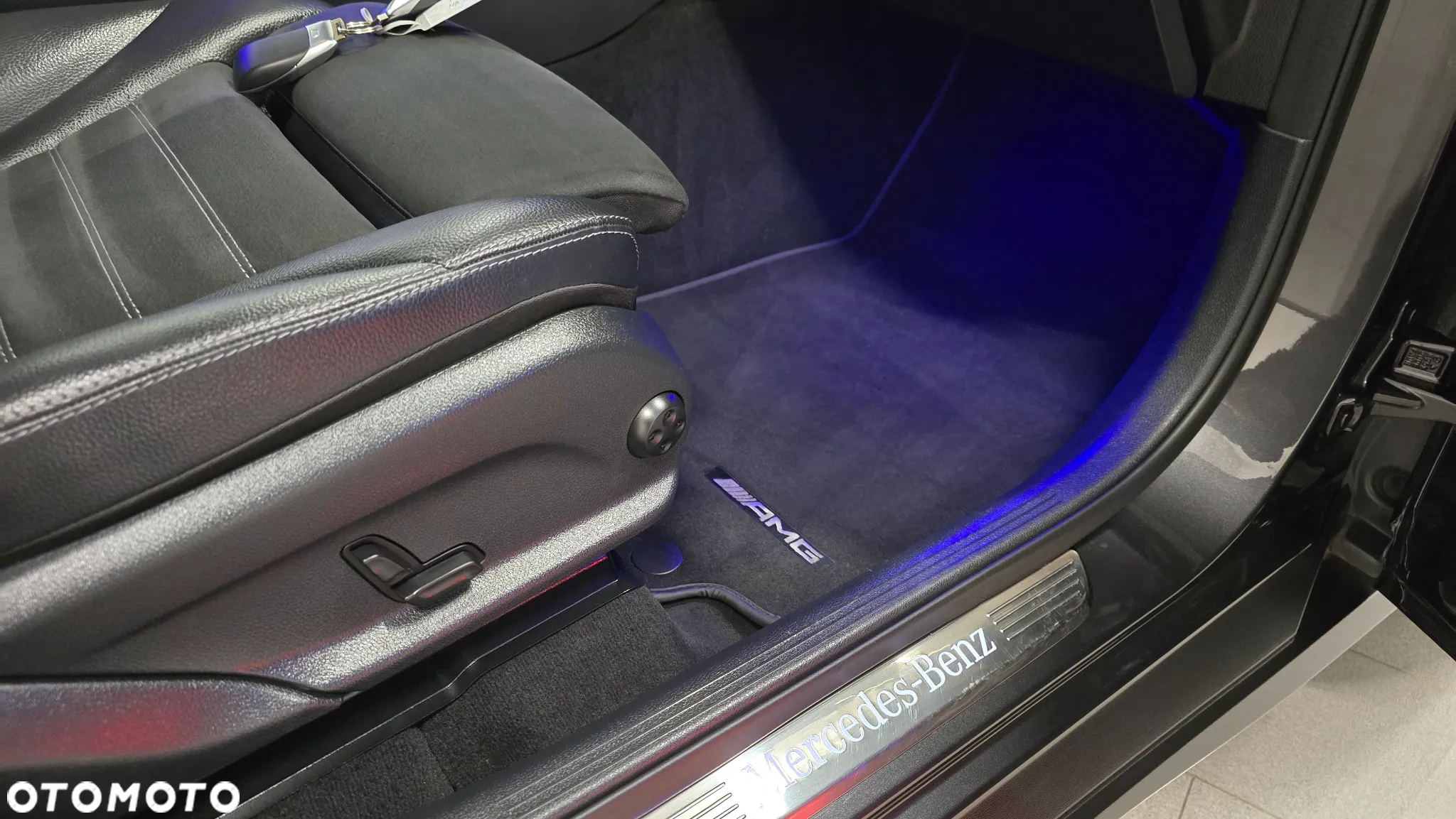 Mercedes-Benz GLC 300 de 4Matic 9G-TRONIC AMG Line Plus - 21