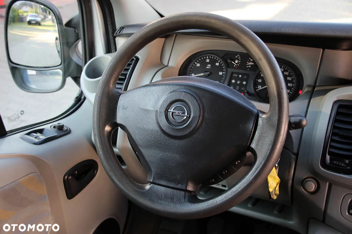 Opel Vivaro DTI Tour - 27
