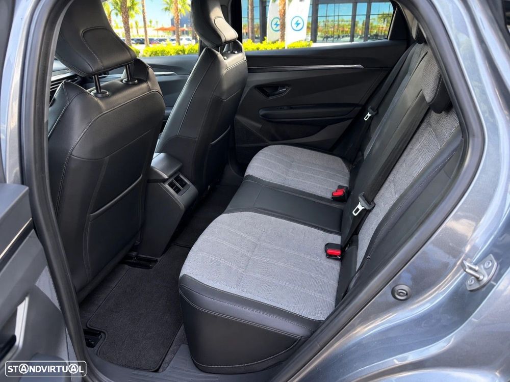 Renault Mégane E-Tech EV60 220hp optimum charge Techno - 12