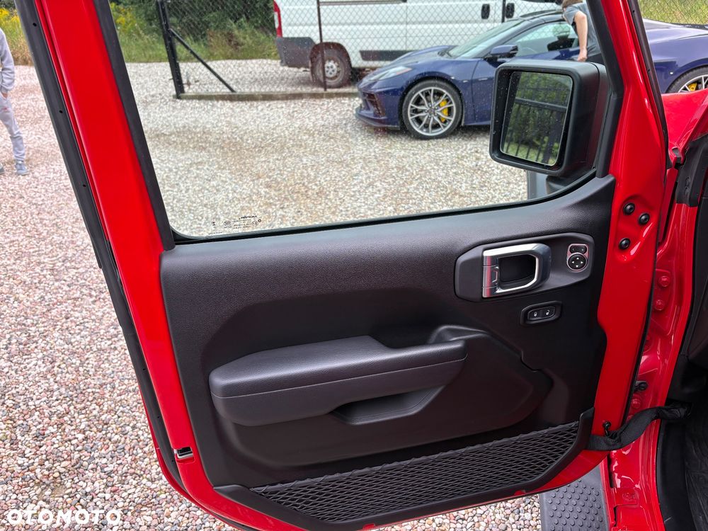 Jeep Wrangler 2.0 PHEV Softtop AWD Automatik Sahara - 12