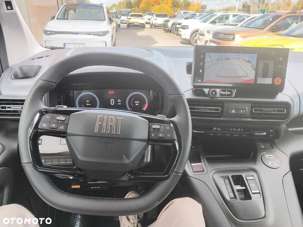 Fiat Qubo - 13