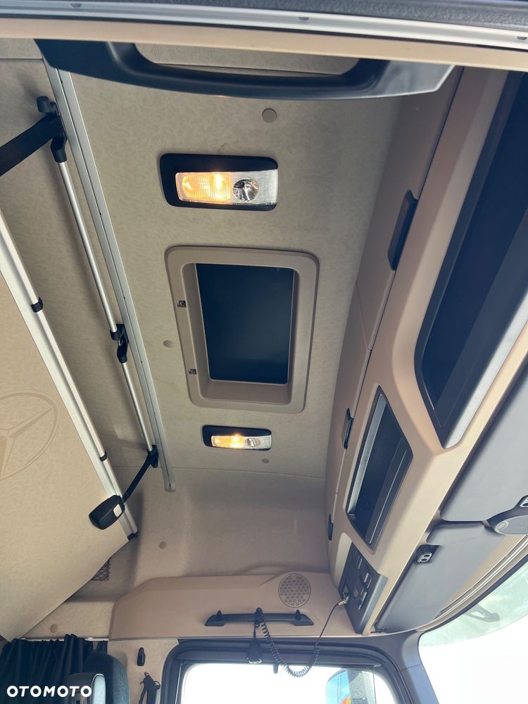Mercedes-Benz Actros 1848 - 15