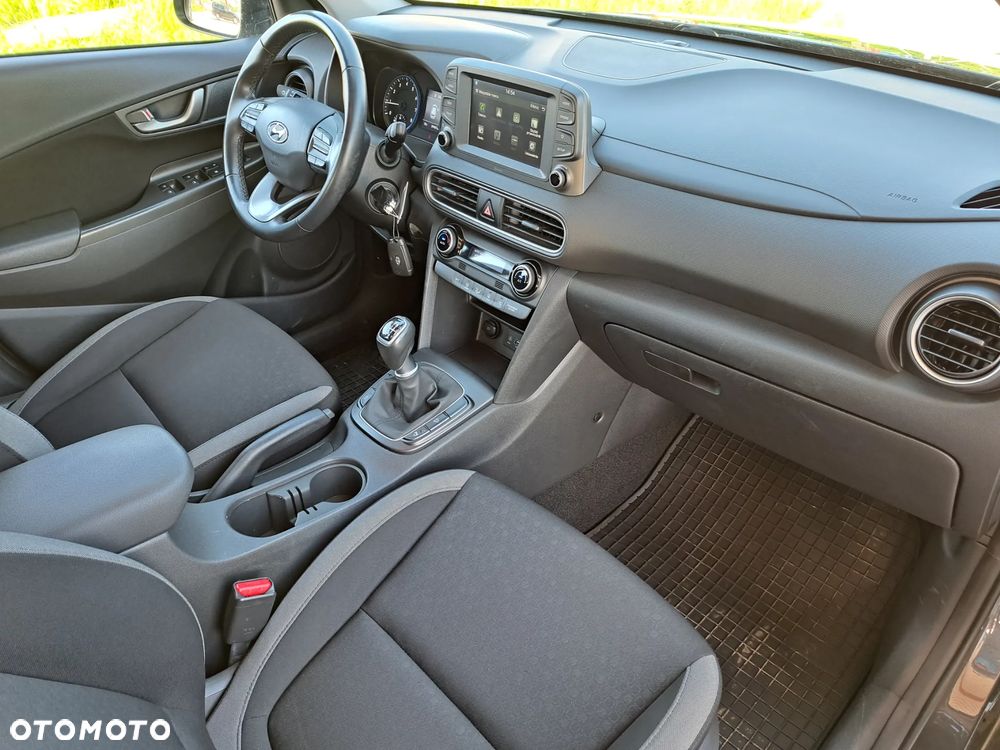 Hyundai Kona - 16