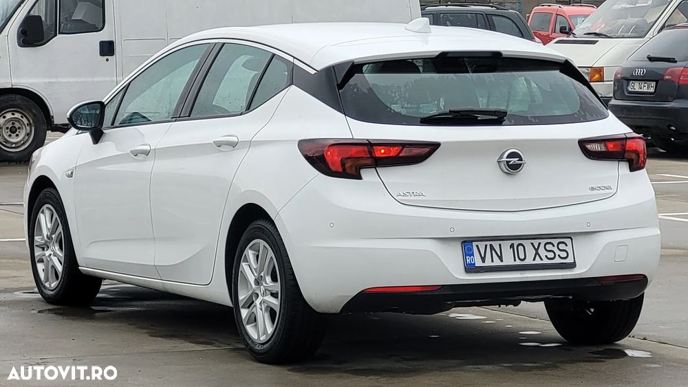 Opel Astra 1.6 D (CDTI DPF ecoFLEX) Start/Stop Excellence - 2