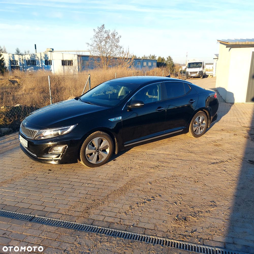 Kia Optima Plug-in Hybrid - 1