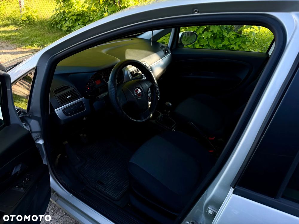 Fiat Punto 2012 - 10
