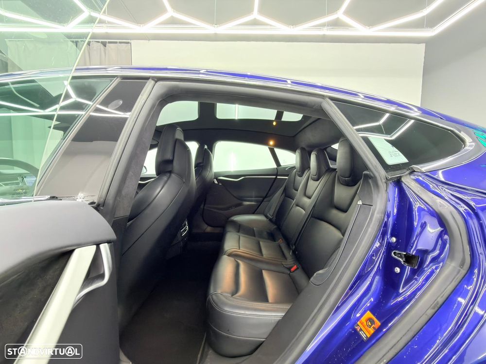 Tesla Model S 75 - 9