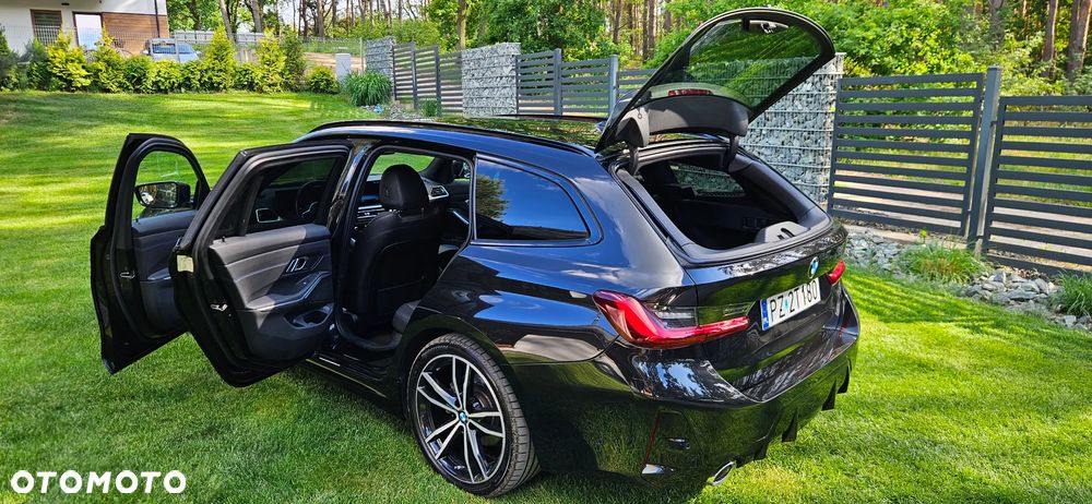 BMW Seria 3 320d xDrive mHEV M Sport - 10