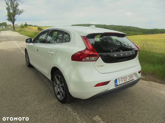 Volvo V40 D2 Drive-E Ocean Race - 4