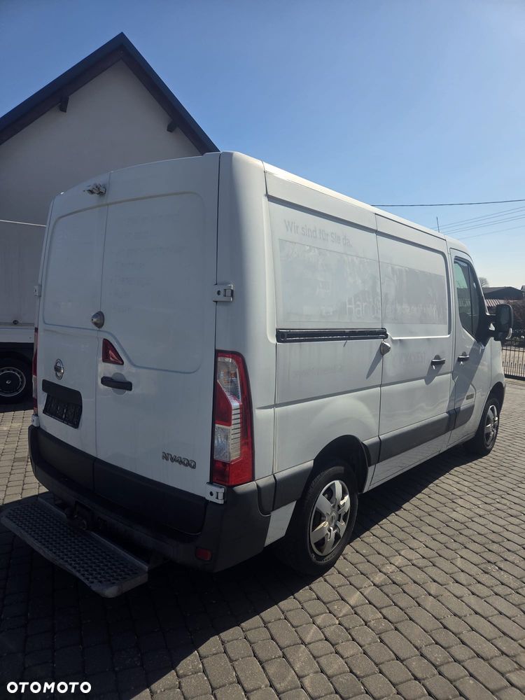 Nissan NV400 - 4