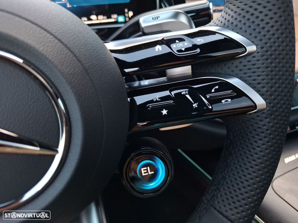 Mercedes-Benz E 53 AMG Hybrid 4Matic+ - 19