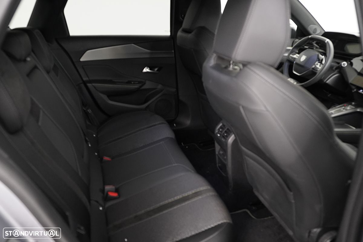 Peugeot 308 SW 1.2 PureTech GT EAT8 - 21