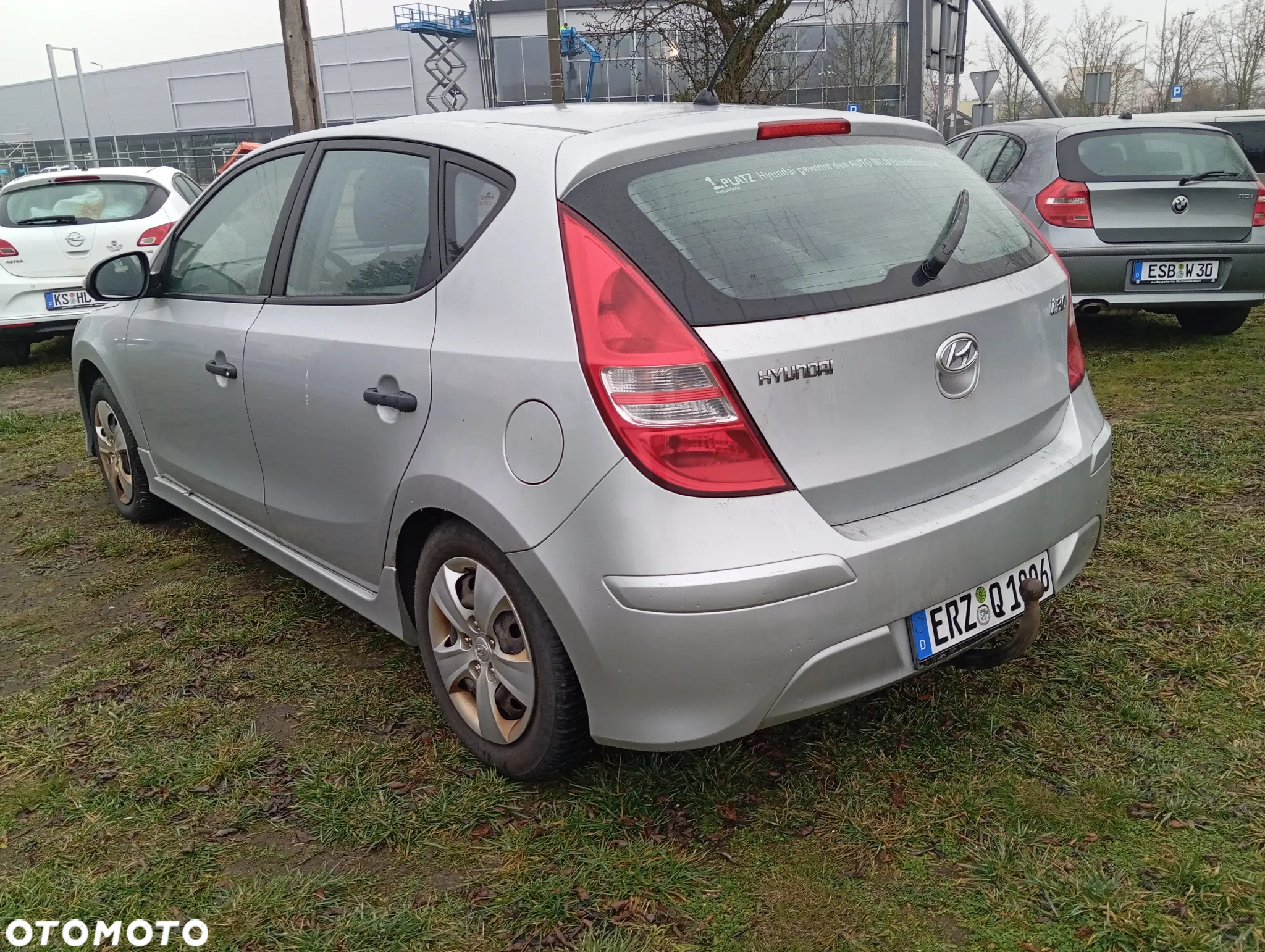 Hyundai i30 1.4 Base + World Cup - 3