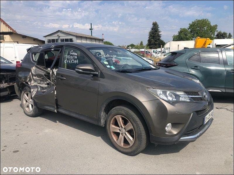 Toyota RAV4 - 2