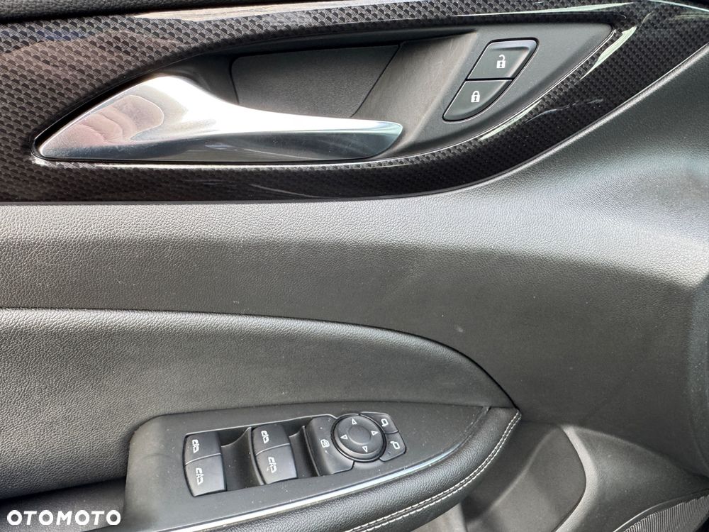 Opel Insignia 2.0 Direct InjectionTurbo Elegance - 13