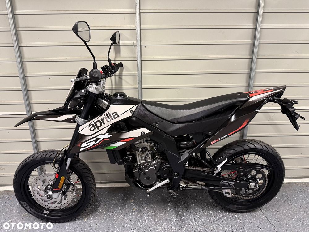 Aprilia SX - 10