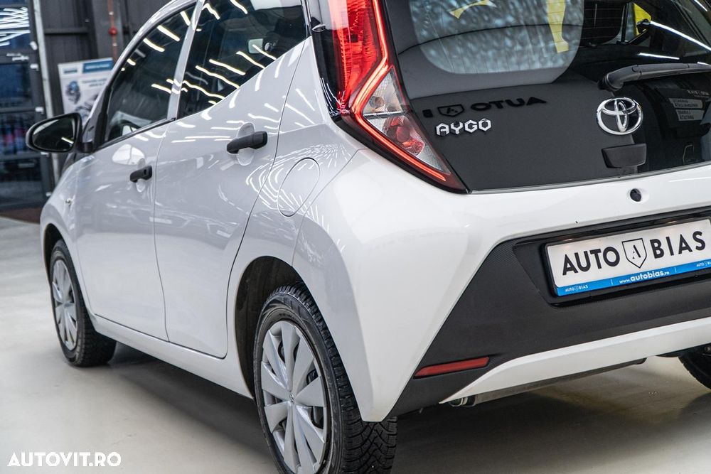 Toyota Aygo 1.0 VVY-I 5 usi X-style - 31