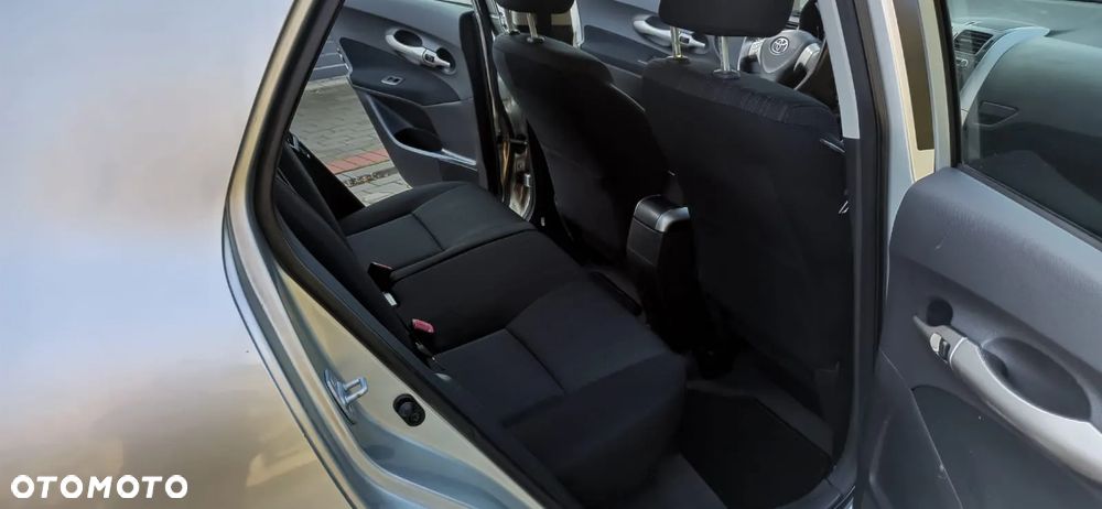 Toyota Auris 1.6 Dynamic MS - 33