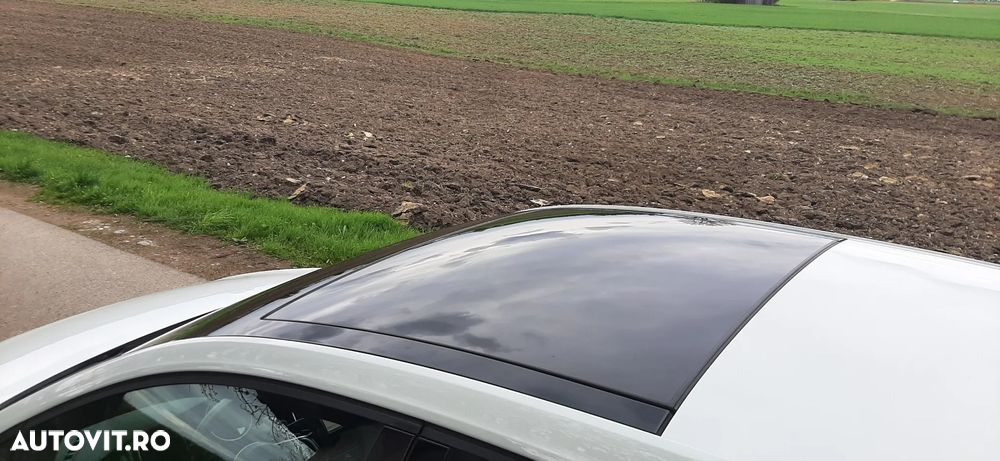 Volkswagen Golf 2.0 TDI DSG GTD - 12