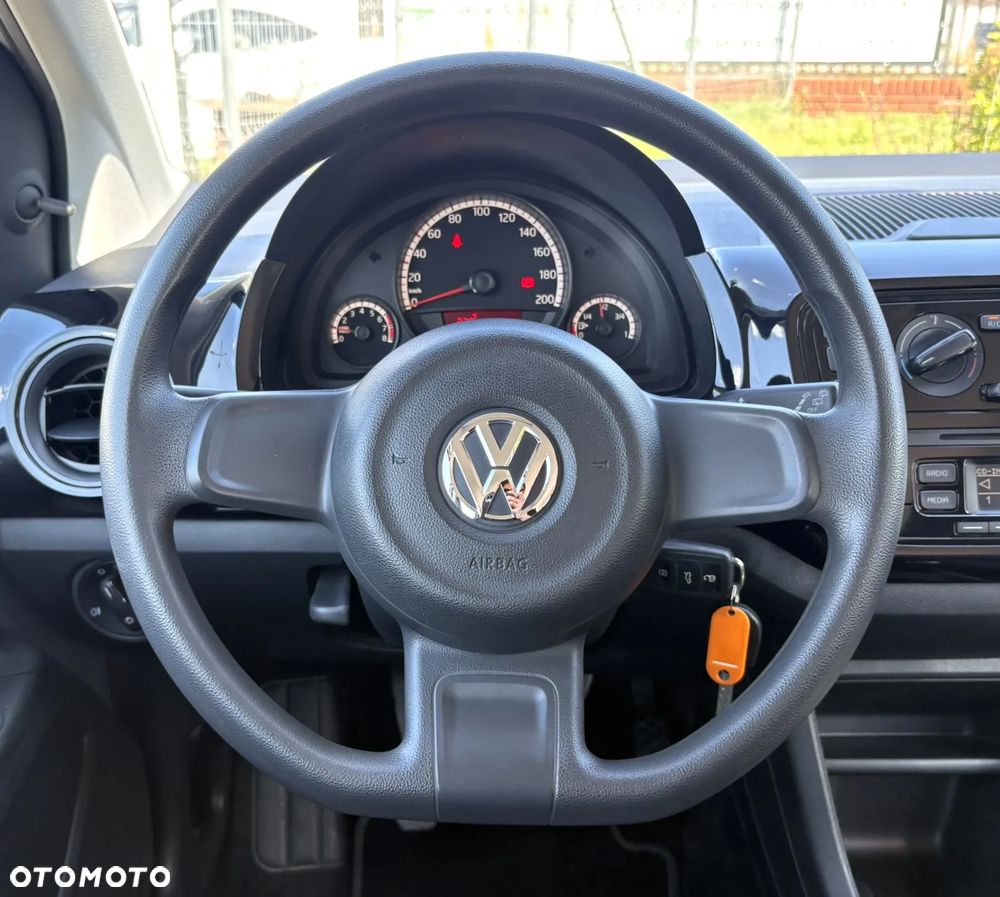 Volkswagen up! 1.0 move - 12