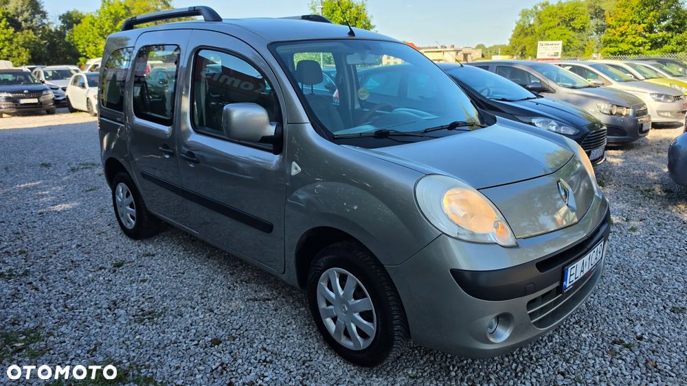 Renault Kangoo 1.6 8V 90 Happy Family - 9