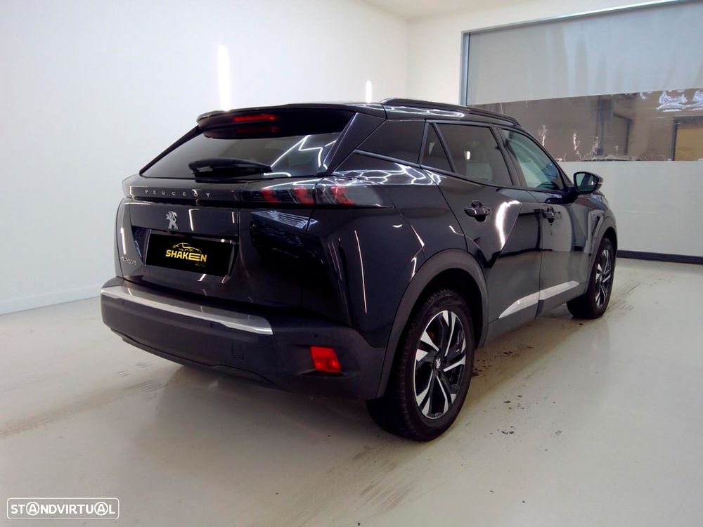 Peugeot e-2008 Allure - 4