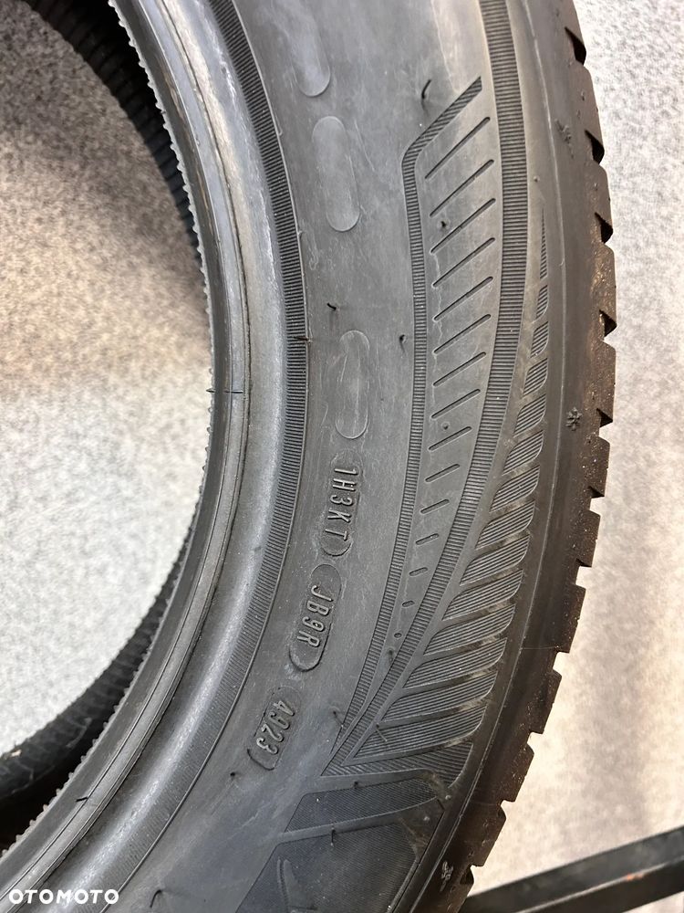 2 opony całoroczne Goodyear 215/60/17 100V Vector 4-Seasons GEN-3 SUV - 10
