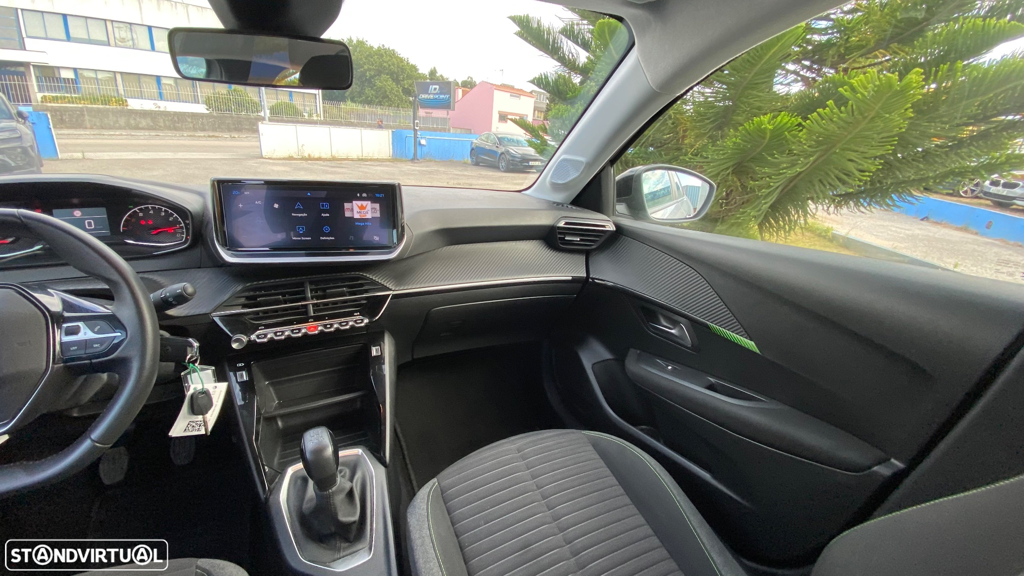 Peugeot 208 1.2 PureTech Active Pack - 29
