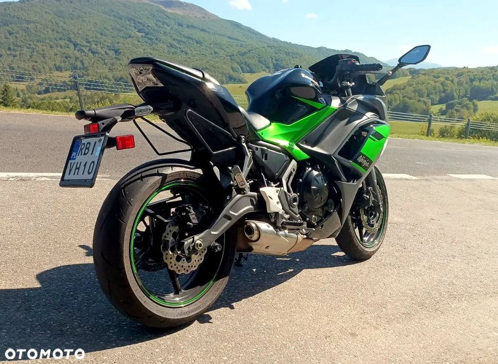 Kawasaki Ninja - 4