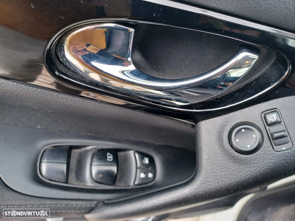 Nissan Qashqai 1.5 dCi 360 - 15