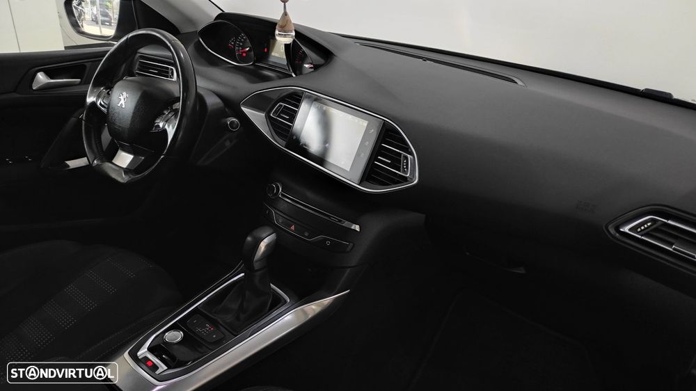 Peugeot 308 SW 2.0 BlueHDi Allure J18 EAT6 - 7