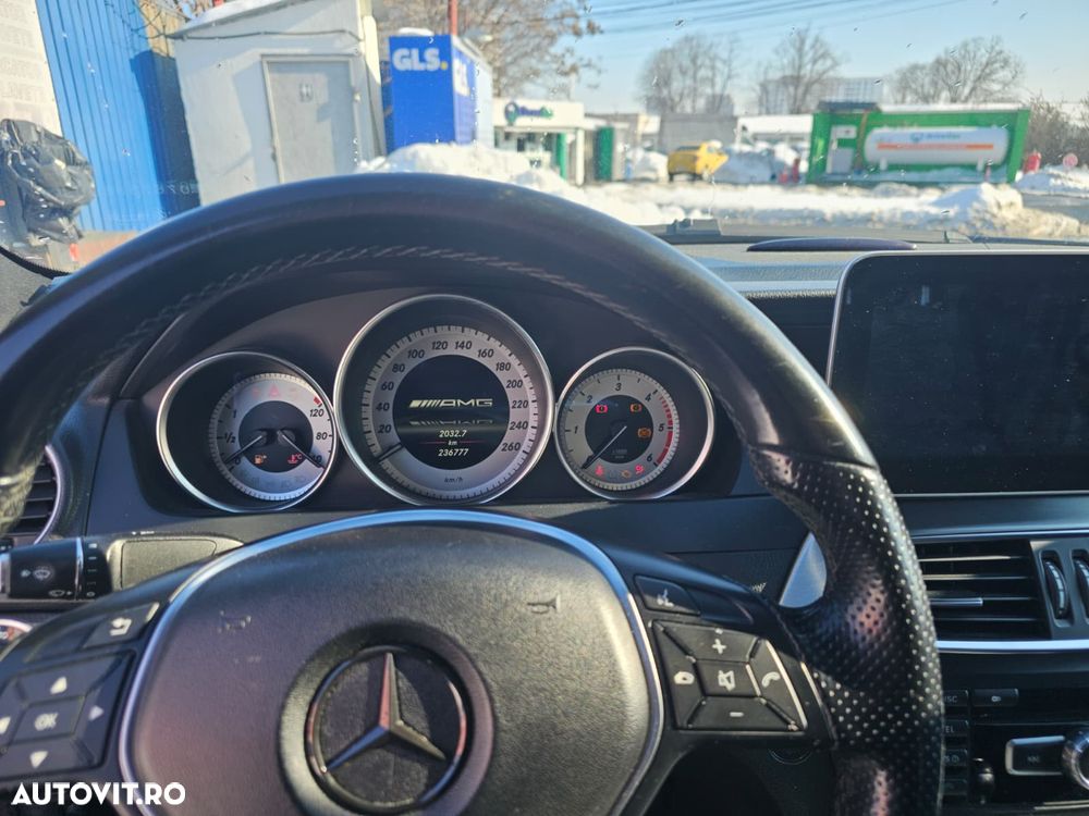 Mercedes-Benz C - 11