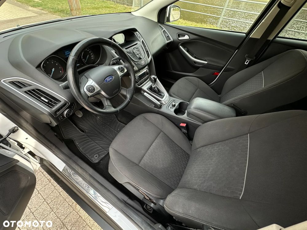 Ford Focus 1.0 EcoBoost STart-Stopp-System TITANIUM - 13